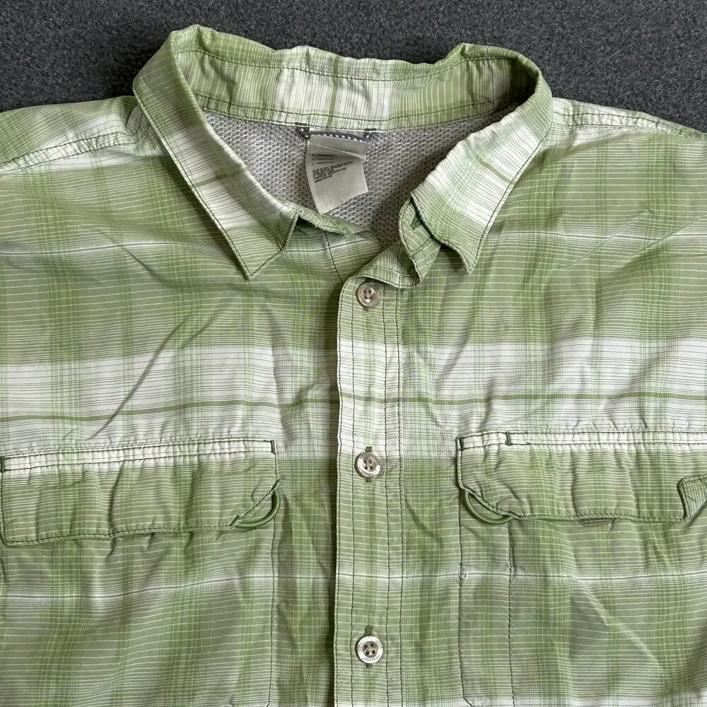 The North Face VaporWick Shirt Mens Large Green Plaid Button Front Short Sleeve